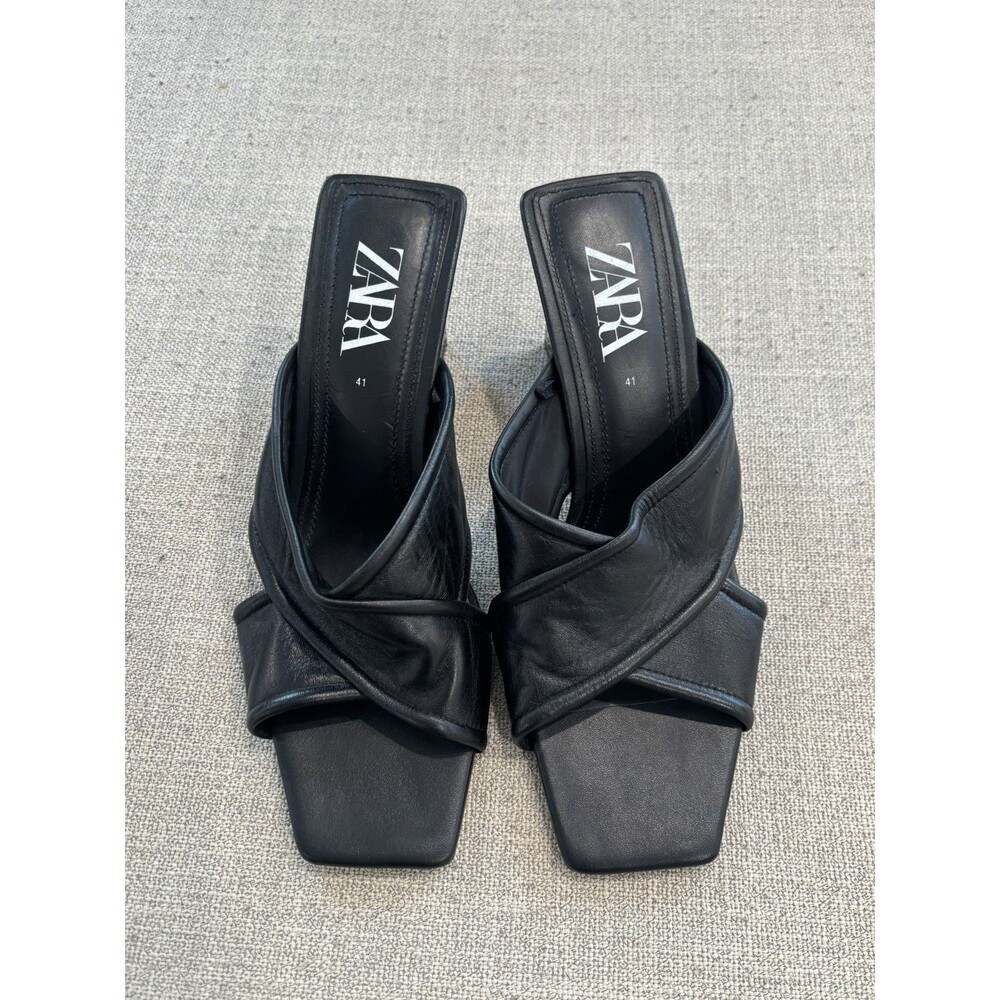 ZARA SOFT LEATHER HEELLED SANDALS Square toe,ize 10 US